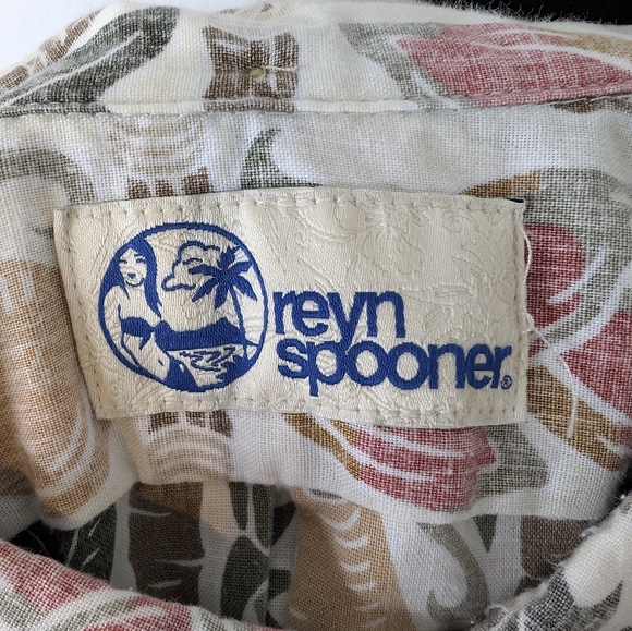 💘 REYN SPOONER Hawaiian Fruits Short Sleeves Button Up Aloha Shirt Size L - Picture 3 of 5